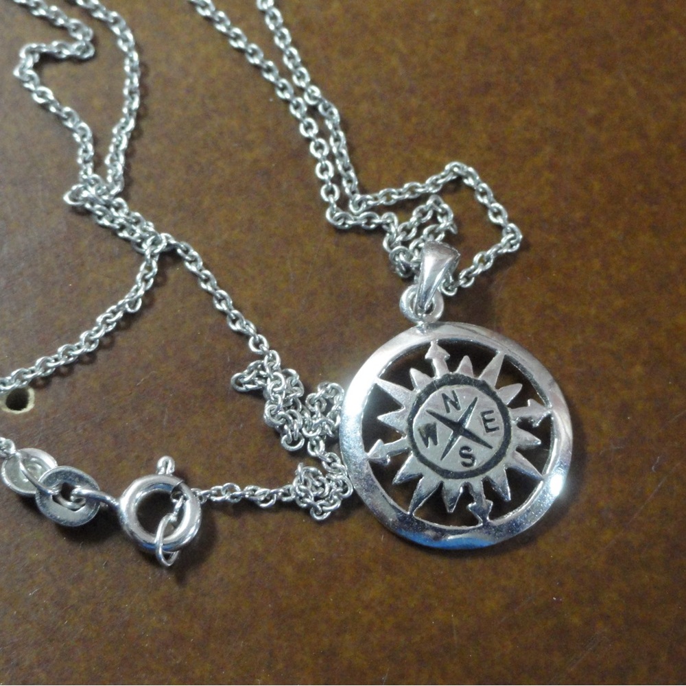 Cute little compass rose stainless steel with chain
